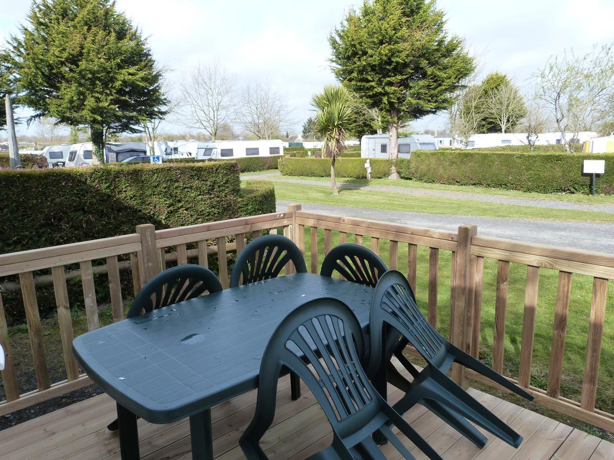Camping Le Picard Tournieres Zewnętrze zdjęcie