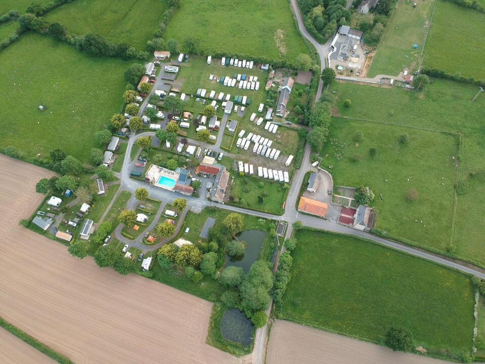 Camping Le Picard Tournieres Zewnętrze zdjęcie